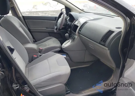 2009 Nissan Sentra 2.0 from USA, damaged, VIN 3N1AB61E79L641399